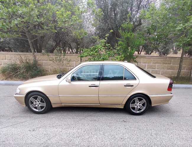 Mercedes C 230 1999, 220,000 km - 2.3 l - Bakı