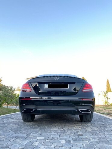 Mercedes E 220 2016, 105,000 km - 2.2 l - Bakı