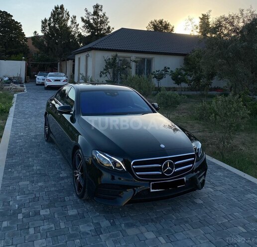 Mercedes E 220 2016, 105,000 km - 2.2 l - Bakı