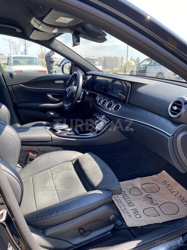 Mercedes E 220 2016, 105,000 km - 2.2 l - Bakı