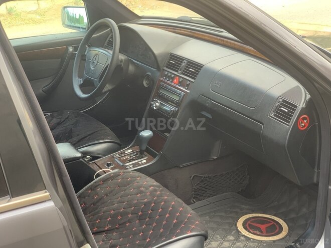Mercedes C 220 1998, 305,000 km - 2.2 l - Bakı