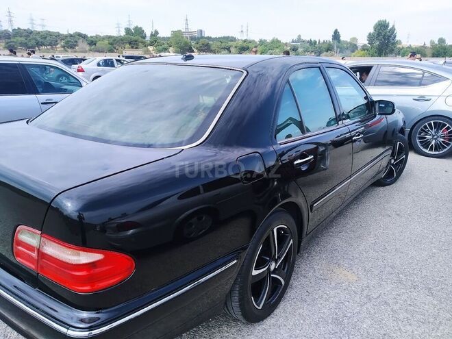 Mercedes E 320 2000, 232,741 km - 3.2 л - Bakı