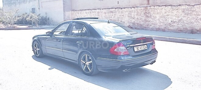Mercedes E 320 2004, 300,000 km - 3.2 l - Bakı