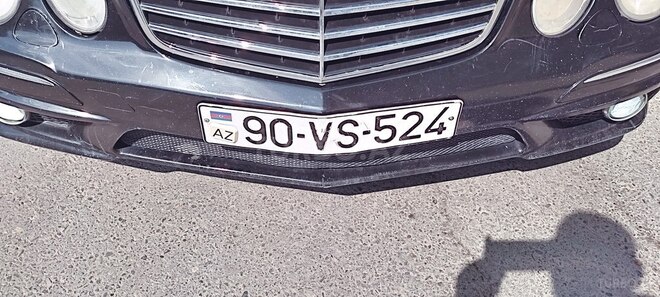 Mercedes E 320 2004, 300,000 km - 3.2 l - Bakı