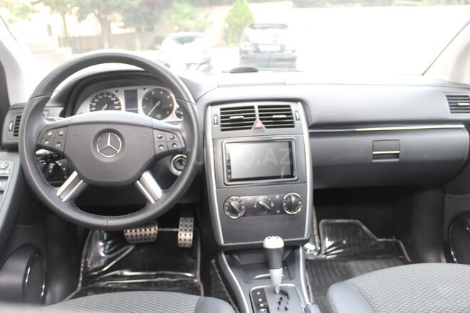 Mercedes B 180 2008, 58,000 km - 1.7 l - Bakı