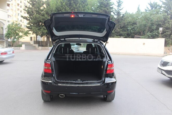 Mercedes B 180 2008, 58,000 km - 1.7 l - Bakı