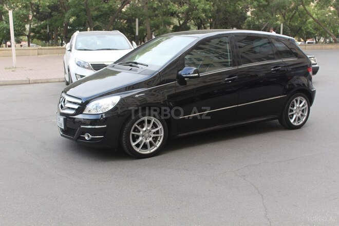 Mercedes B 180 2008, 58,000 km - 1.7 l - Bakı