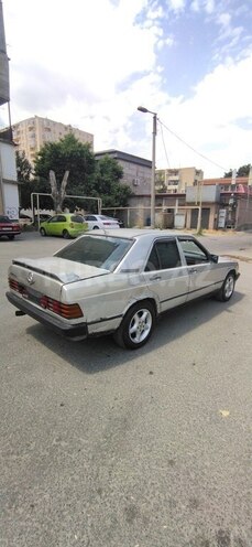 Mercedes 190 1989, 250,000 km - 2.5 l - Bakı