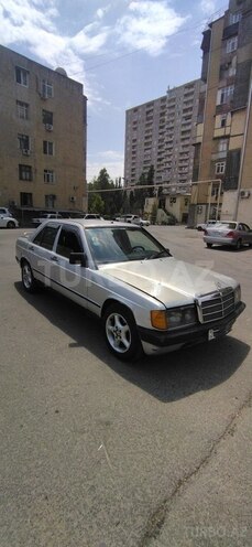 Mercedes 190 1989, 250,000 km - 2.5 l - Bakı