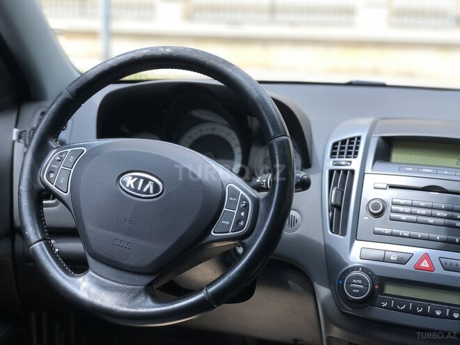 Kia Ceed 2008, 215,500 km - 1.6 л - Bakı