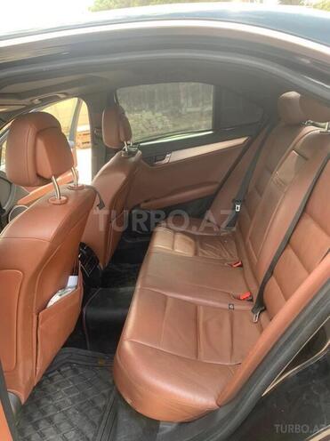 Mercedes C 300 2009, 247,000 km - 3.0 l - Biləsuvar