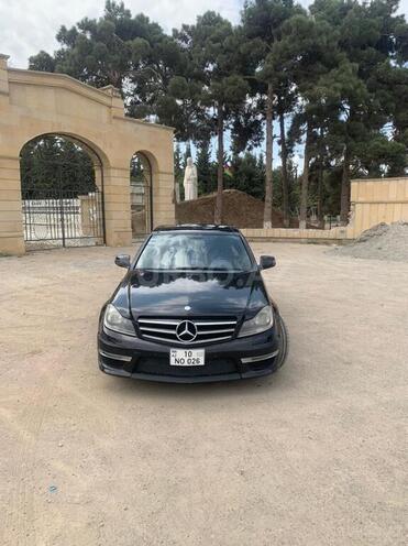 Mercedes C 300 2009, 247,000 km - 3.0 l - Biləsuvar