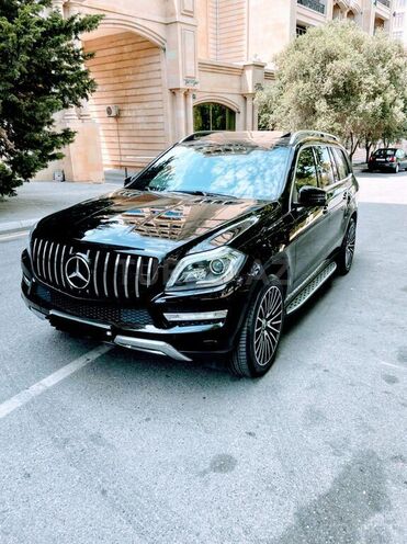Mercedes  2015, 161,234 km - 3.0 l - Bakı