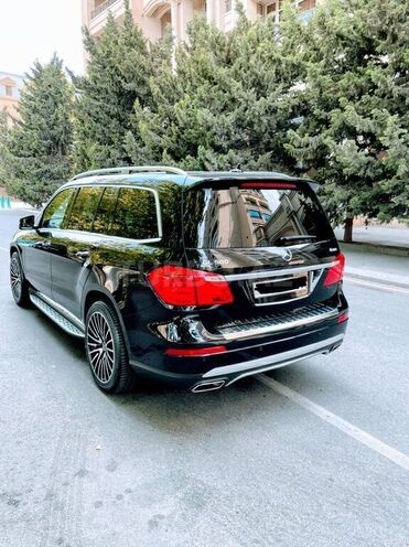 Mercedes  2015, 161,234 km - 3.0 l - Bakı