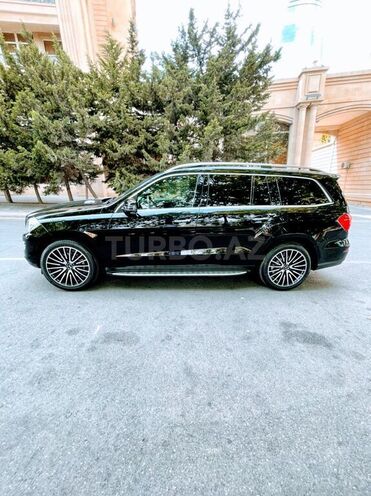 Mercedes  2015, 161,234 km - 3.0 l - Bakı
