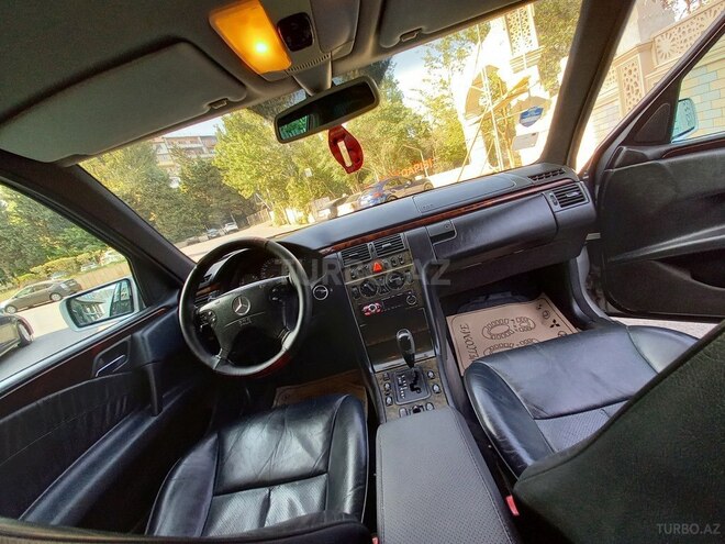 Mercedes E 240 1997, 475,000 km - 2.4 l - Bakı