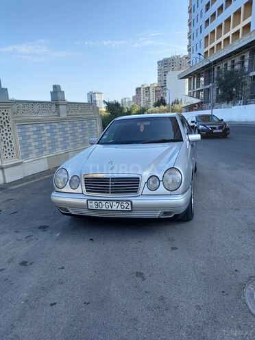 Mercedes E 240 1997, 475,000 km - 2.4 l - Bakı