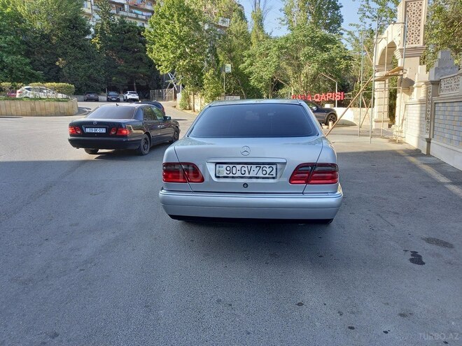 Mercedes E 240 1997, 475,000 km - 2.4 l - Bakı