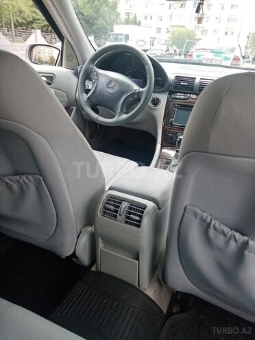 Mercedes C 220 2003, 370,000 km - 2.2 l - Bakı