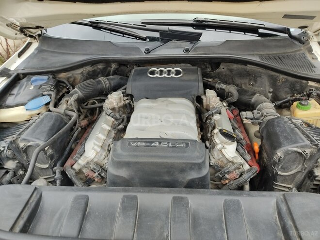 Audi Q7 2006, 257,000 km - 4.2 l - Xaçmaz