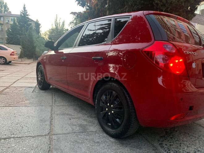 Kia Ceed 2007, 185,000 km - 1.4 l - Sumqayıt