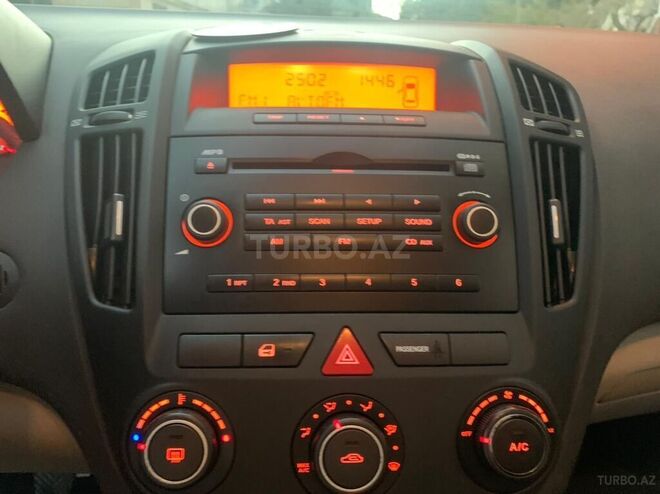 Kia Ceed 2007, 185,000 km - 1.4 l - Sumqayıt