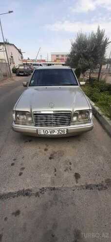 Mercedes E 250 1985, 412,000 km - 2.5 l - Bakı