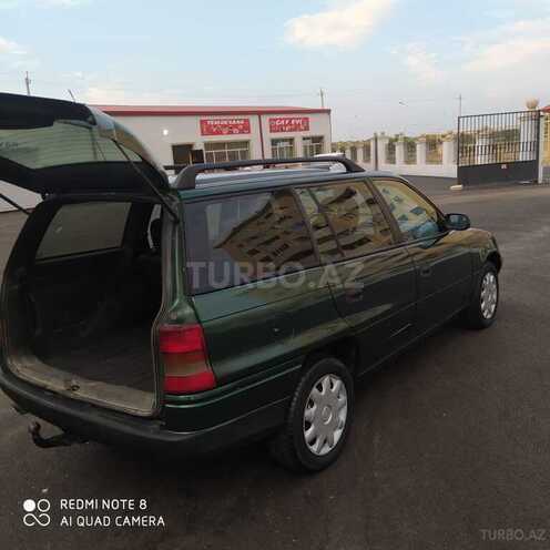 Opel Astra 1997, 211,321 km - 1.8 l - Sumqayıt