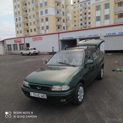 Opel Astra 1997, 211,321 km - 1.8 l - Sumqayıt