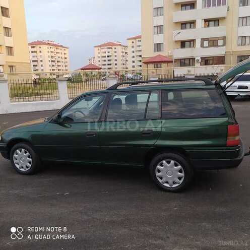 Opel Astra 1997, 211,321 km - 1.8 l - Sumqayıt