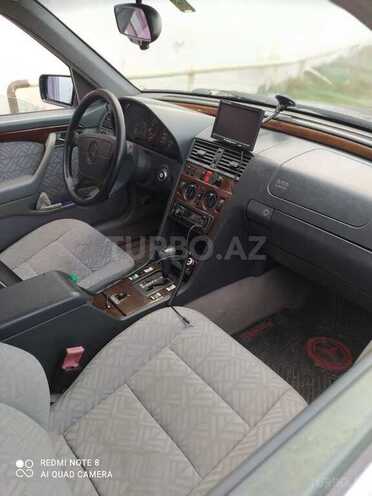Mercedes C 180 1995, 350,000 km - 1.8 l - Qazax