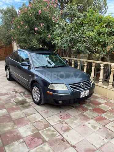 Volkswagen Passat 2001, 202,539 km - 1.8 л - Bakı