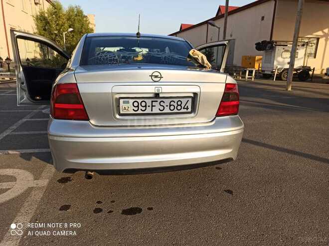 Opel Vectra 2000, 330,000 km - 1.8 l - Bakı