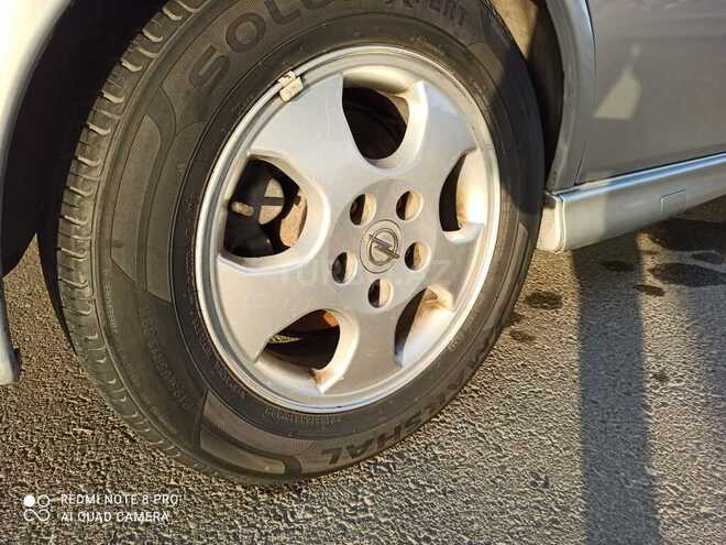 Opel Vectra 2000, 330,000 km - 1.8 l - Bakı