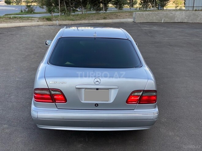 Mercedes E 240 2000, 290,000 km - 2.4 l - Bakı