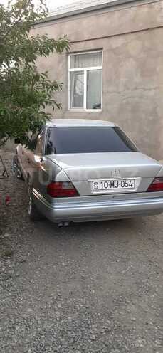 Mercedes E 260 1991, 345,000 km - 2.6 l - Bakı