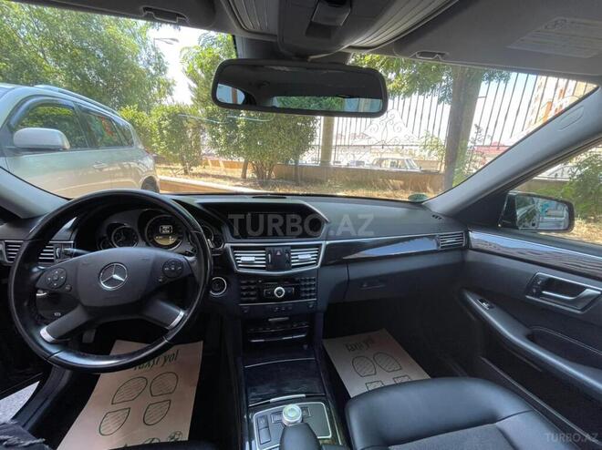 Mercedes E 250 2012, 261,000 km - 2.2 л - Bakı
