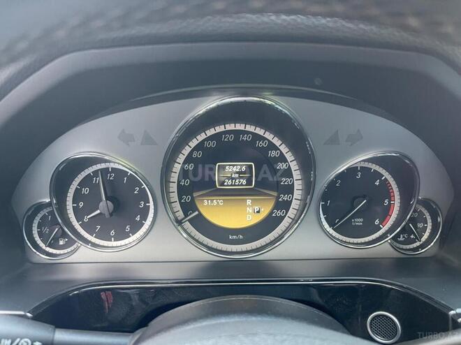 Mercedes E 250 2012, 261,000 km - 2.2 л - Bakı
