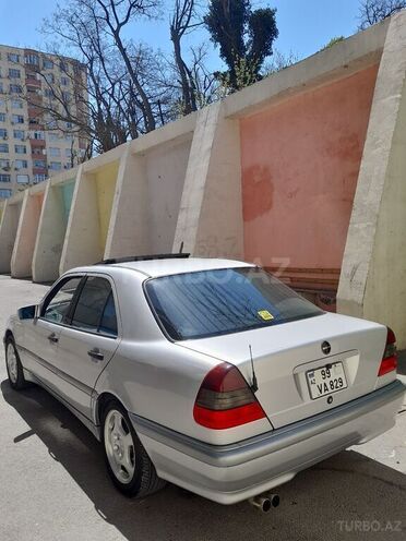 Mercedes C 230 1999, 265,542 km - 2.3 l - Bakı