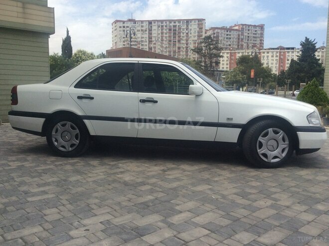 Mercedes C 180 1996, 244,000 km - 1.8 l - Bakı
