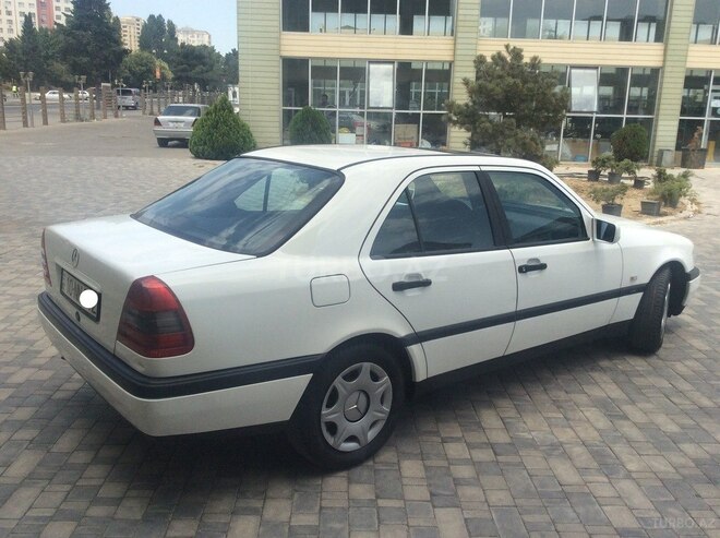 Mercedes C 180 1996, 244,000 km - 1.8 l - Bakı