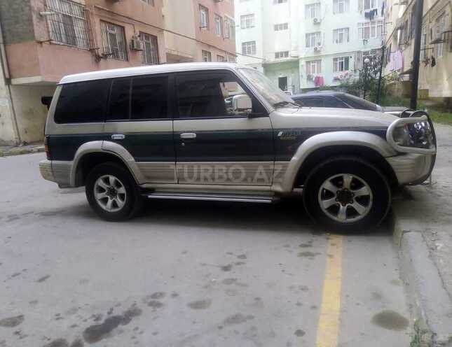 Mitsubishi Pajero 1992, 322,386 km - 2.5 л - Bakı