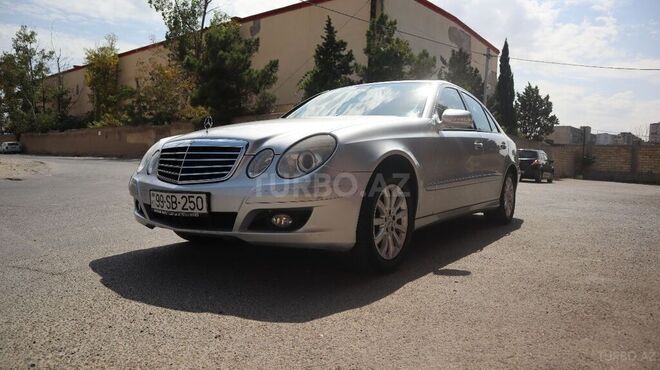 Mercedes E 220 2007, 232,000 km - 2.2 l - Bakı