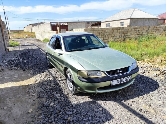 Opel Vectra 1995, 360,000 km - 1.8 l - Bakı