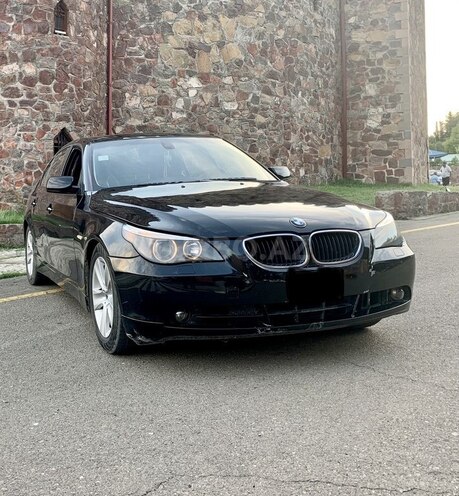 BMW 525 2005, 215,000 km - 3.0 л - Gəncə