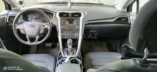 Ford Fusion 2013, 143,000 km - 1.6 l - Göyçay