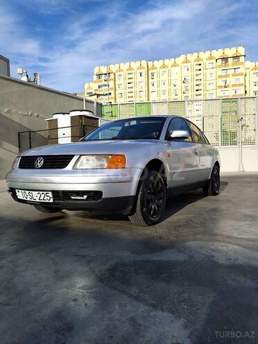 Volkswagen Passat 1999, 560,000 km - 1.9 л - Bakı