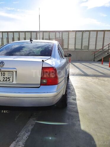 Volkswagen Passat 1999, 560,000 km - 1.9 л - Bakı