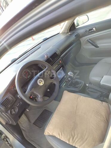 Volkswagen Passat 1999, 560,000 km - 1.9 л - Bakı