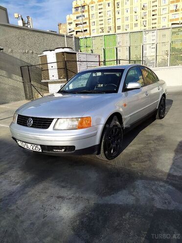 Volkswagen Passat 1999, 560,000 km - 1.9 л - Bakı